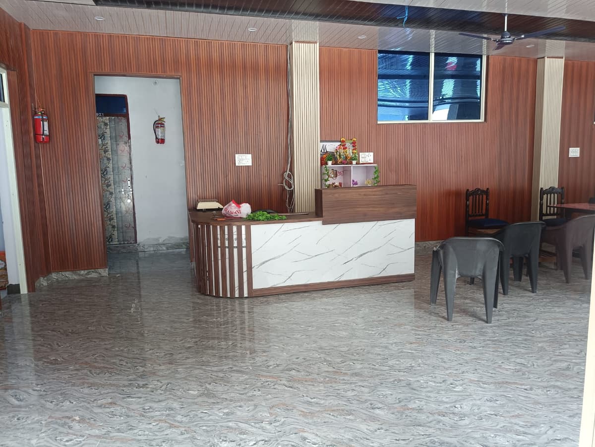 Hotel Kuber Bhagat